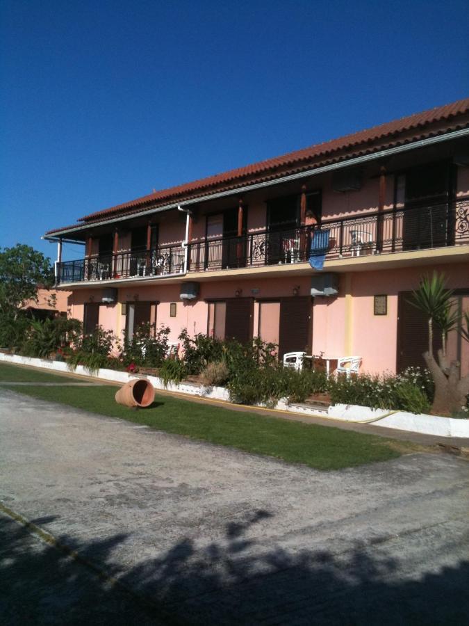 Lord Complex Aparthotel Agios Georgios  Exterior photo