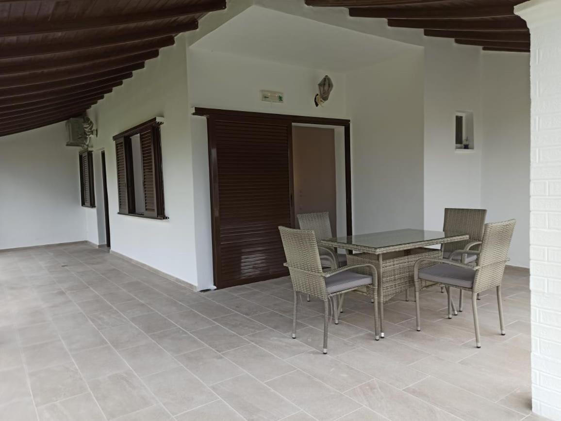 Lord Complex Aparthotel Agios Georgios  Exterior photo