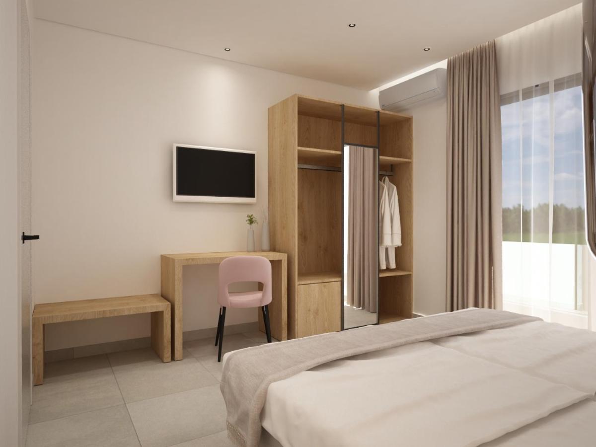 Lord Complex Aparthotel Agios Georgios  Exterior photo
