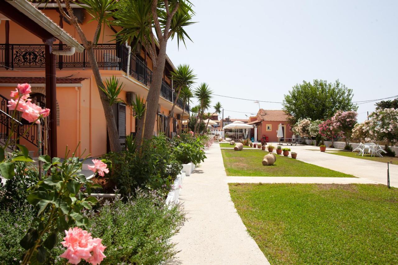 Lord Complex Aparthotel Agios Georgios  Exterior photo